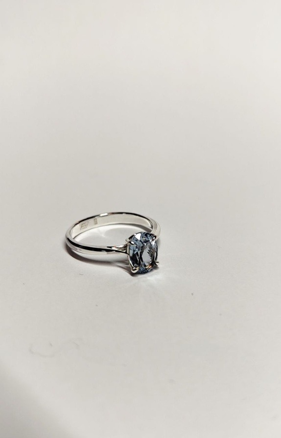 Tidløs sølvring med himmelblå Topaz - Bilde 4