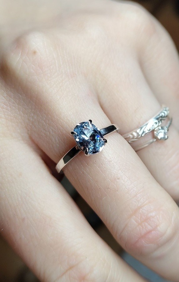 Sølvring med himmelblå Cubic Zirconia