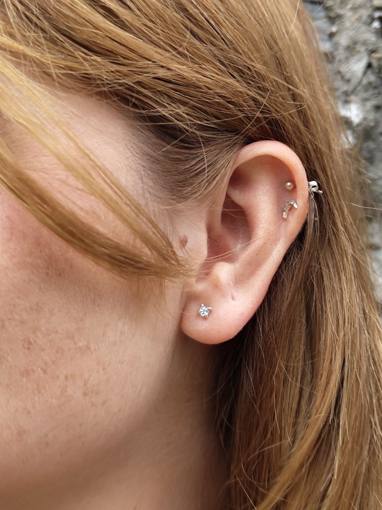 Ørepynt med himmelblå Topaz